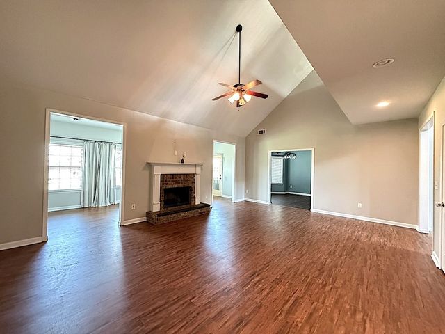 32 Registry Way, Fort Mitchell, AL 36856