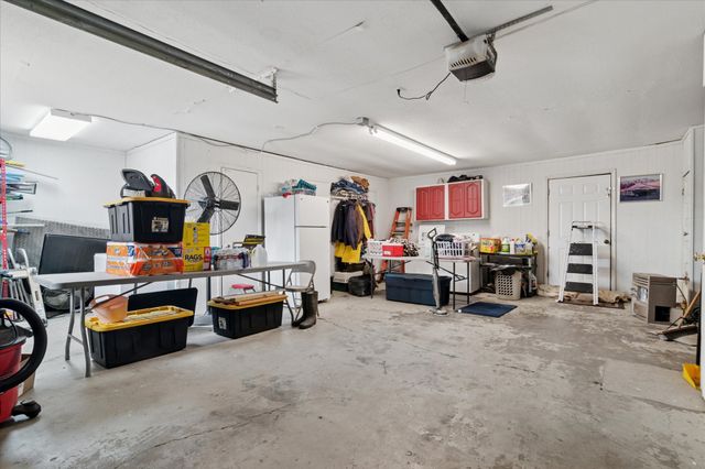 307 N Denison Street, Bells, TX 75414