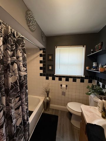 15001 Western Avenue, Harvey, IL 60426