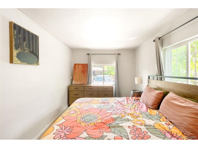 1910 Xenia St, Denver, CO 80220