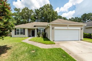 402 Black Horse Road, Moncks Corner, SC 29461