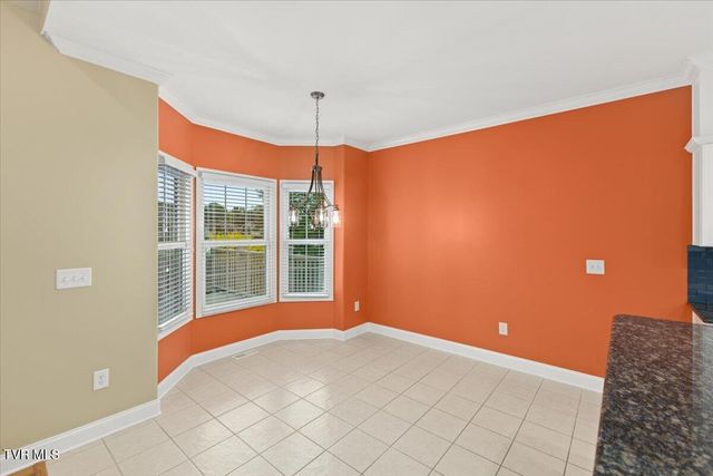 1128 Waterbrooke Lane, Johnson City, TN 37604