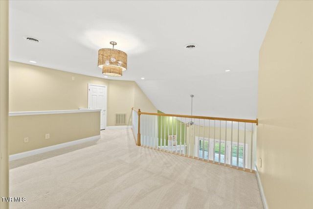 1128 Waterbrooke Lane, Johnson City, TN 37604