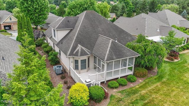1128 Waterbrooke Lane, Johnson City, TN 37604