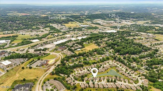 1128 Waterbrooke Lane, Johnson City, TN 37604