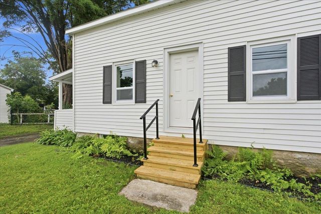 109 County Street, Bennington, VT 05201