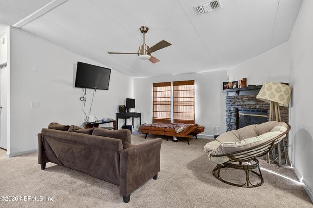 8016 BUTTERCUP Street, Jacksonville, FL 32210