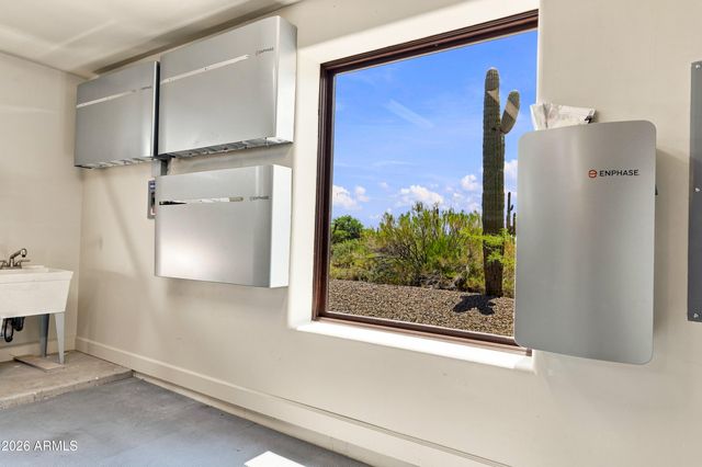 34281 N 86th Place, Scottsdale, AZ 85262