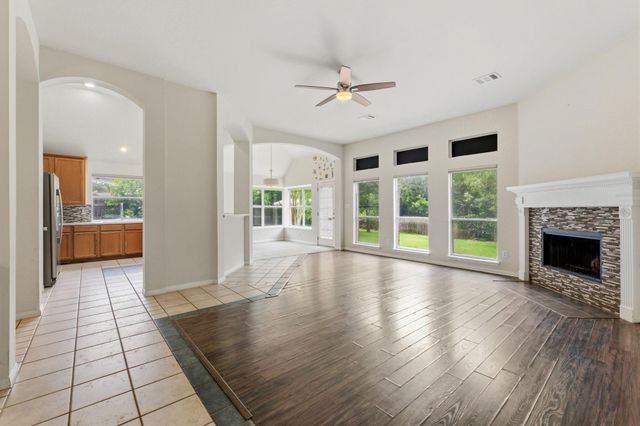 406 Bellaire Oaks DR, Pflugerville, TX 78660