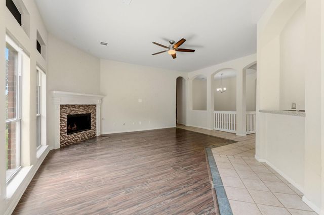 406 Bellaire Oaks DR, Pflugerville, TX 78660