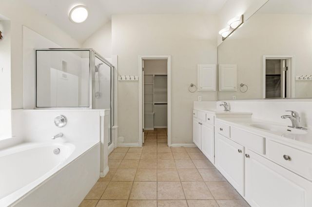 406 Bellaire Oaks DR, Pflugerville, TX 78660