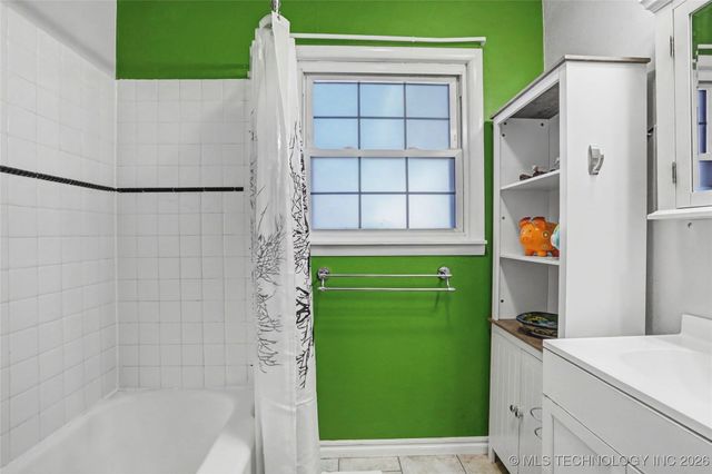 5334 E 27th Place, Tulsa, OK 74114