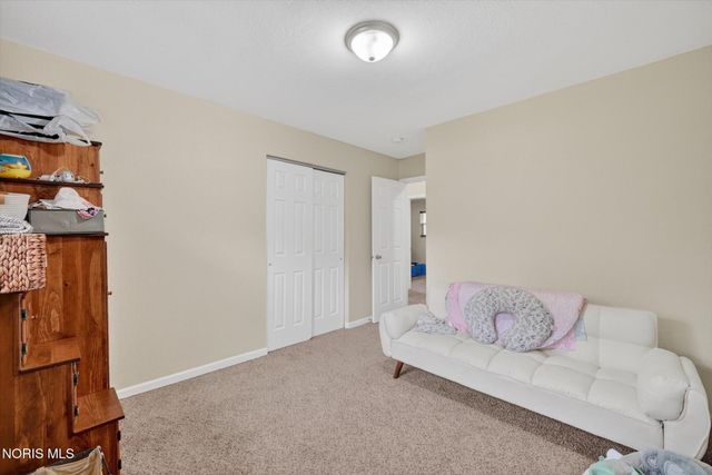 2925 Seaman Road, Oregon, OH 43616