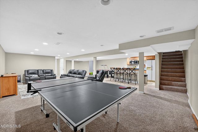 2925 Seaman Road, Oregon, OH 43616
