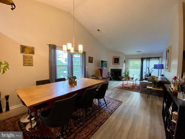 2970 YARLING CT, Falls Church, VA 22042