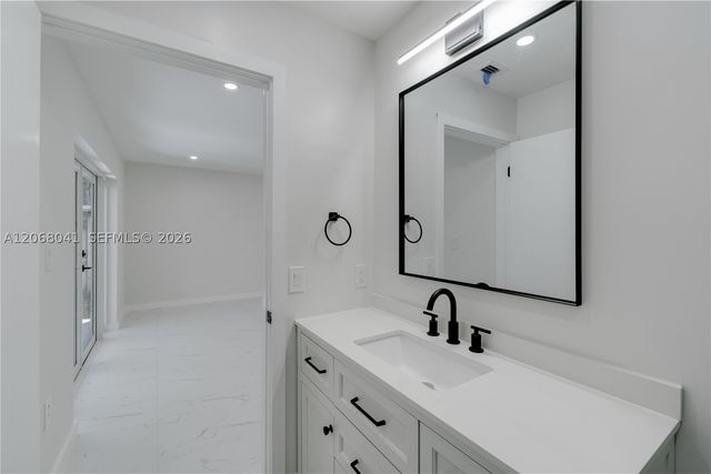9826 SW 222nd Ter 0, Cutler Bay, FL 33190