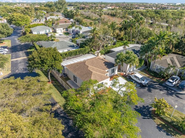 9826 SW 222nd Ter 0, Cutler Bay, FL 33190