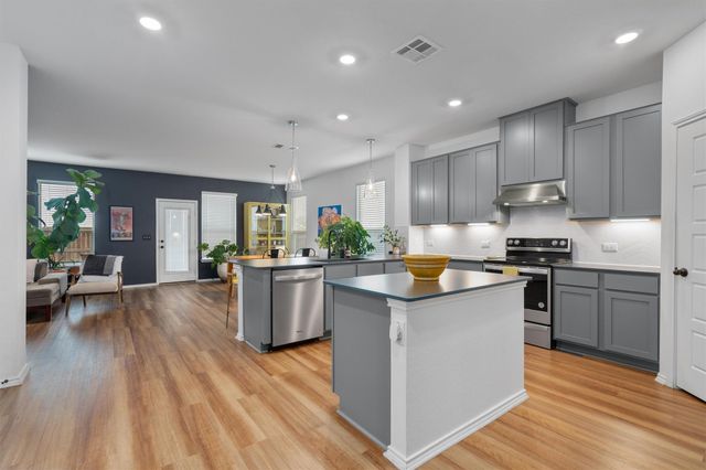 6408 Wagon Spring ST, Del Valle, TX 78617