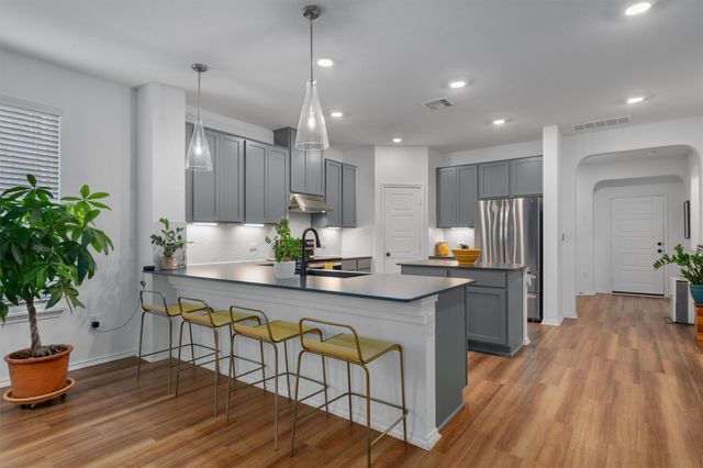 6408 Wagon Spring ST, Del Valle, TX 78617