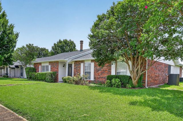 2910 Flagstone Drive, Garland, TX 75044