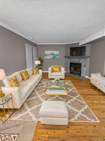 3910 Whispering Hills, Chester, NY 10918