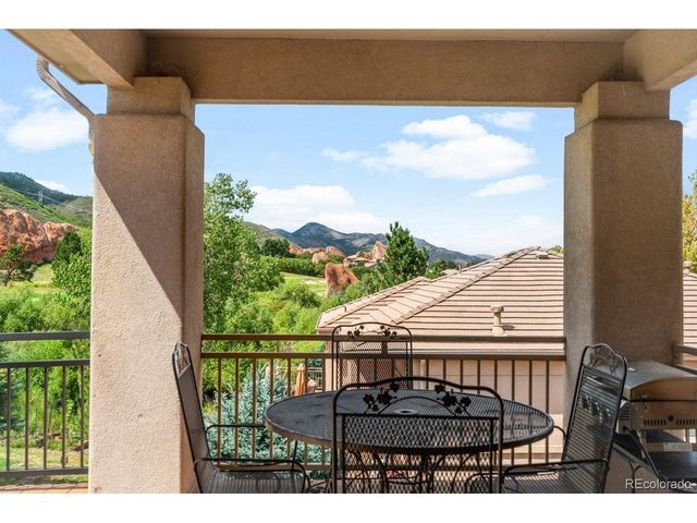 6653 Bright Water Trl, Littleton, CO 80125