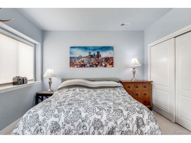 6653 Bright Water Trl, Littleton, CO 80125