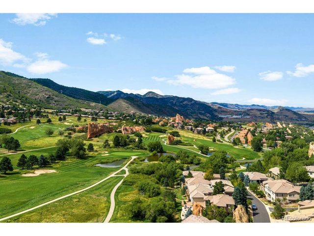 6653 Bright Water Trl, Littleton, CO 80125