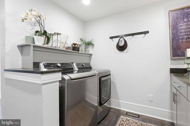 1088 HIGHLAND RD, Newtown, PA 18940