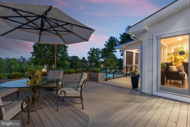 1088 HIGHLAND RD, Newtown, PA 18940