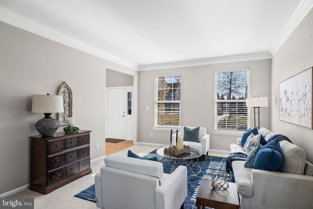 10 COTTONWOOD DR, Lumberton, NJ 08048