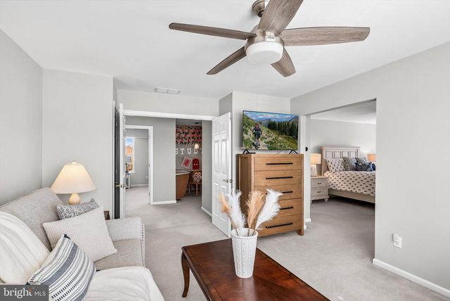 10 COTTONWOOD DR, Lumberton, NJ 08048