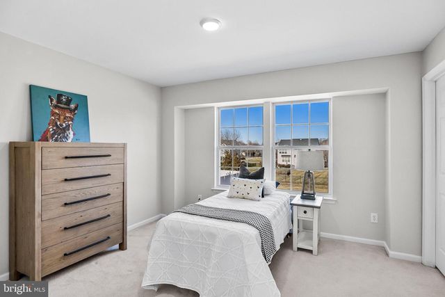 10 COTTONWOOD DR, Lumberton, NJ 08048