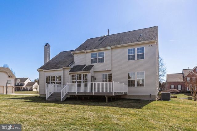 10 COTTONWOOD DR, Lumberton, NJ 08048