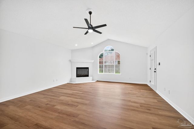 3204 Mariners Dr, Pensacola, FL 32526