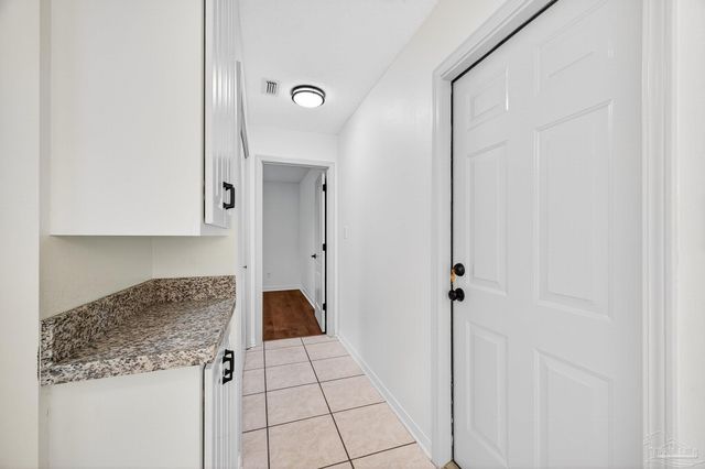 3204 Mariners Dr, Pensacola, FL 32526
