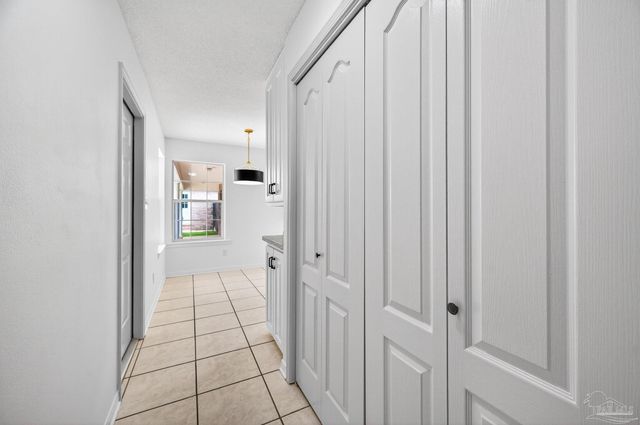 3204 Mariners Dr, Pensacola, FL 32526