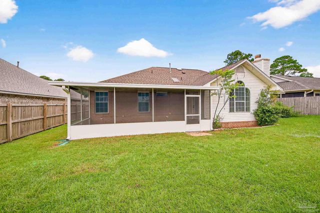 3204 Mariners Dr, Pensacola, FL 32526