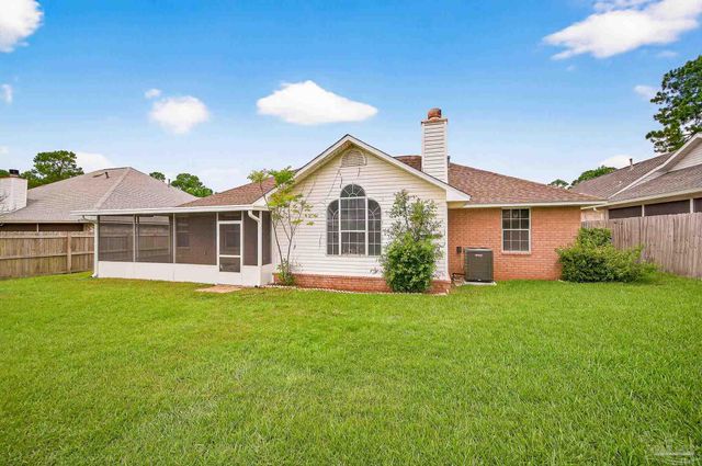 3204 Mariners Dr, Pensacola, FL 32526