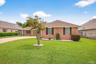 3204 Mariners Dr, Pensacola, FL 32526