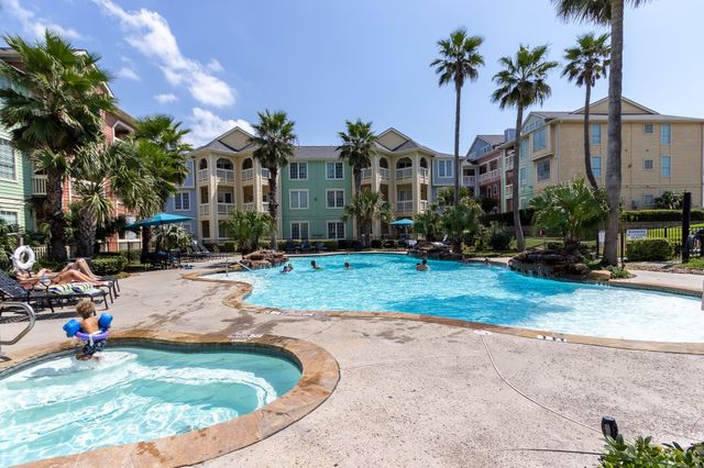 7000 Seawall Boulevard 813, Galveston, TX 77551