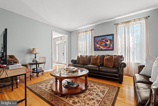 2305 ABERDEEN WAY, Macungie, PA 18062
