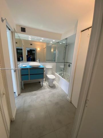 345 Ocean Drive 616, Miami Beach, FL 33139