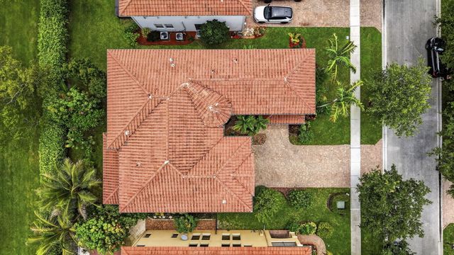 742 Cresta Circle, West Palm Beach, FL 33413