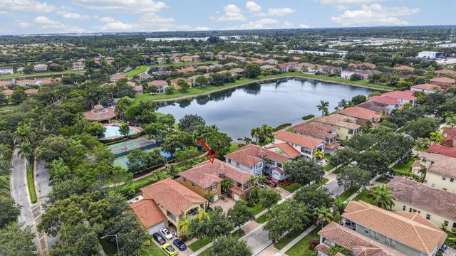 742 Cresta Circle, West Palm Beach, FL 33413