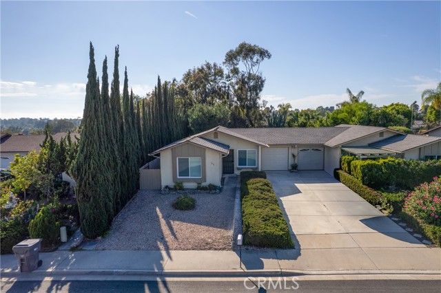 1413 Panorama Ridge Road, Oceanside, CA 92056