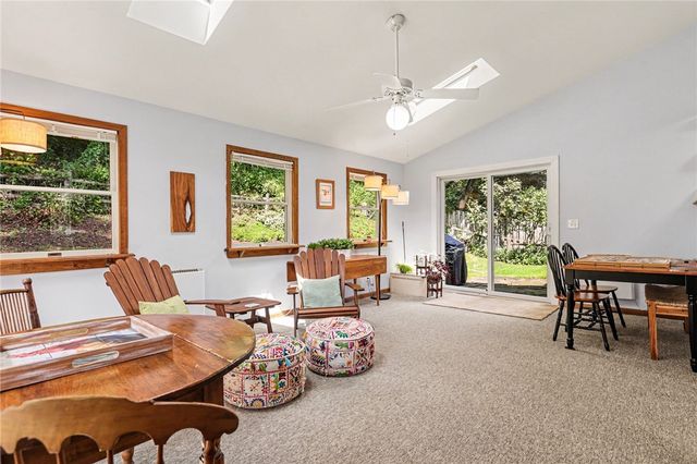 25 Chipping Ridge, Perinton, NY 14450