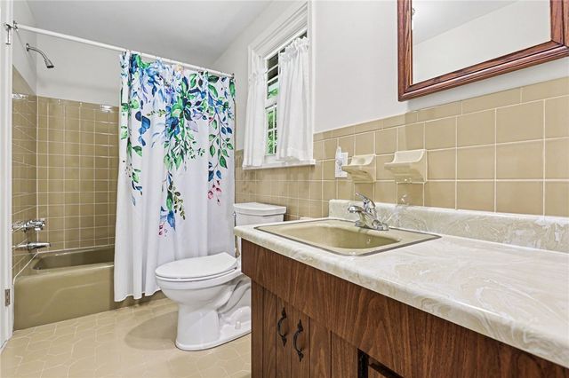 25 Chipping Ridge, Perinton, NY 14450