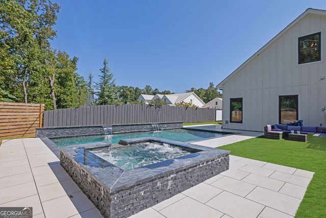 5525 Hubbard Town Road, Cumming, GA 30028