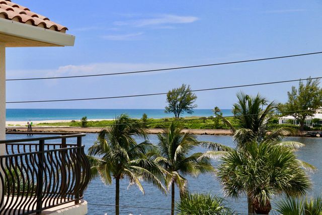 314 Inlet Way 303, Palm Beach Shores, FL 33404